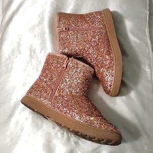 Sparkling Winter Boots, Kids size 4